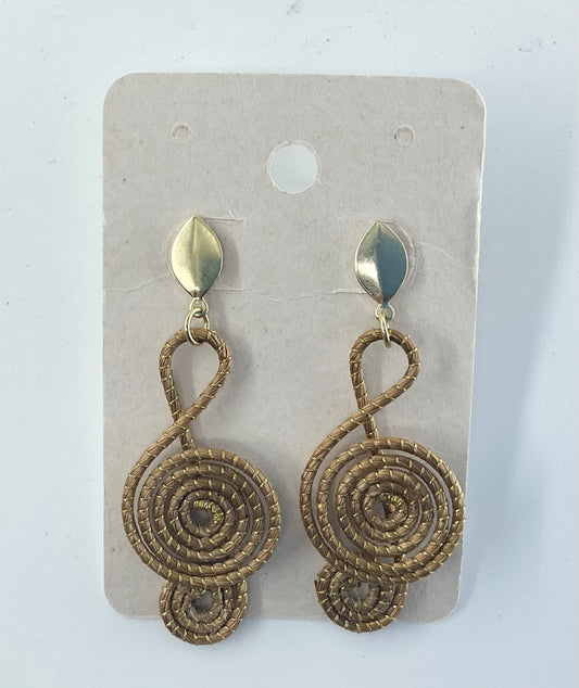 World Design Gold Grass Stud Earrings