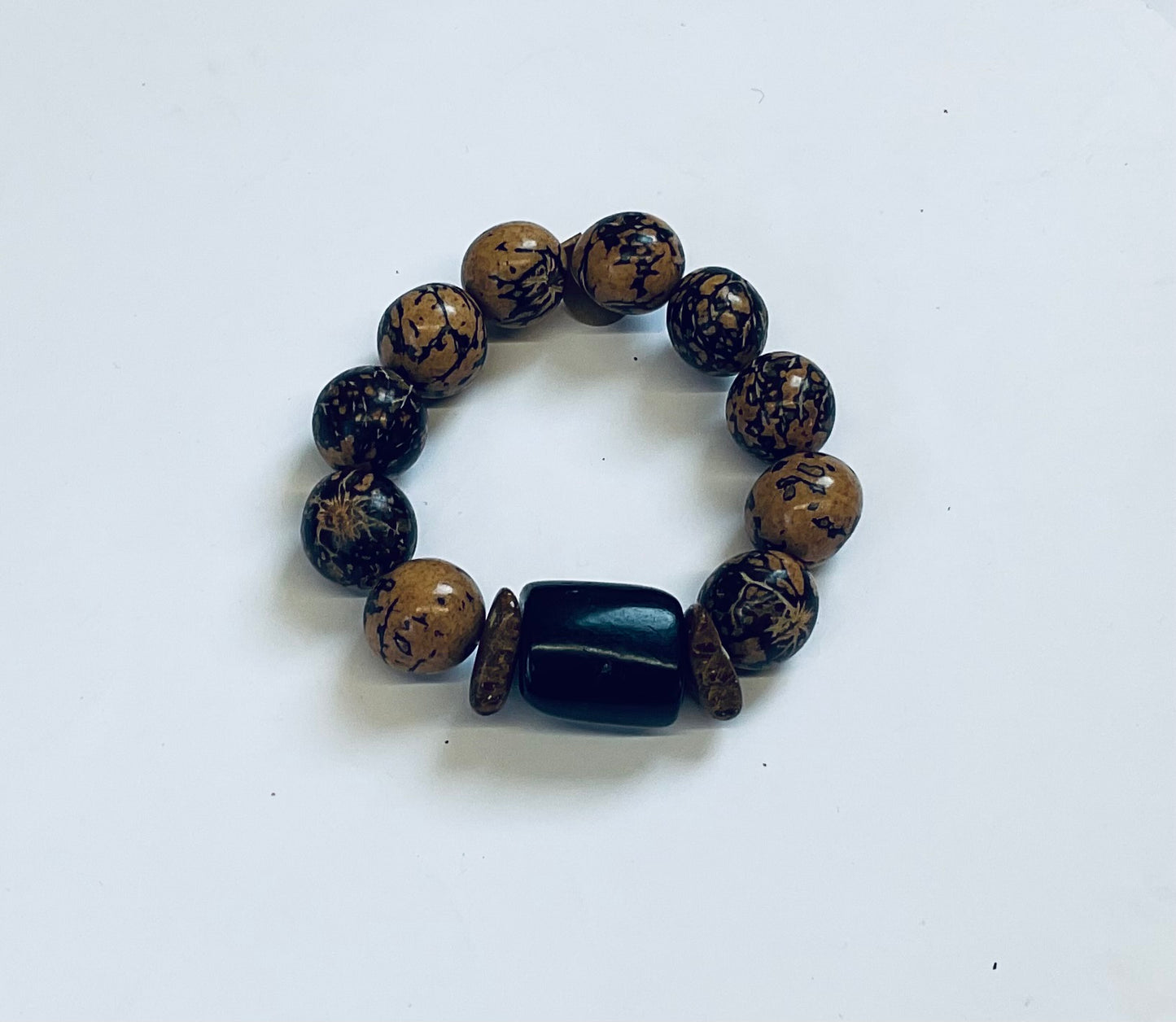 World Design Paxiuba Seed Natural Bracelet