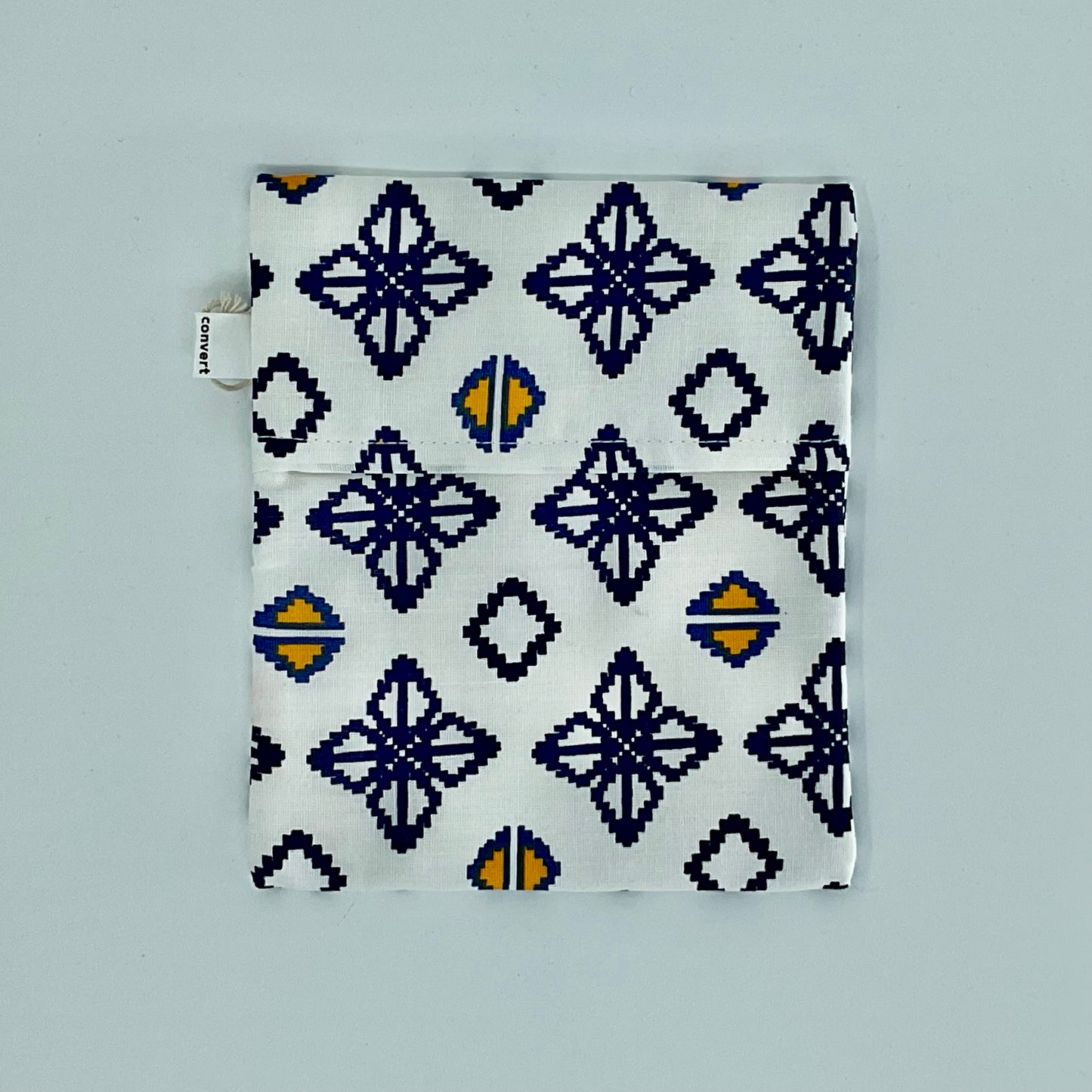 Convert Lined Storage Pouch