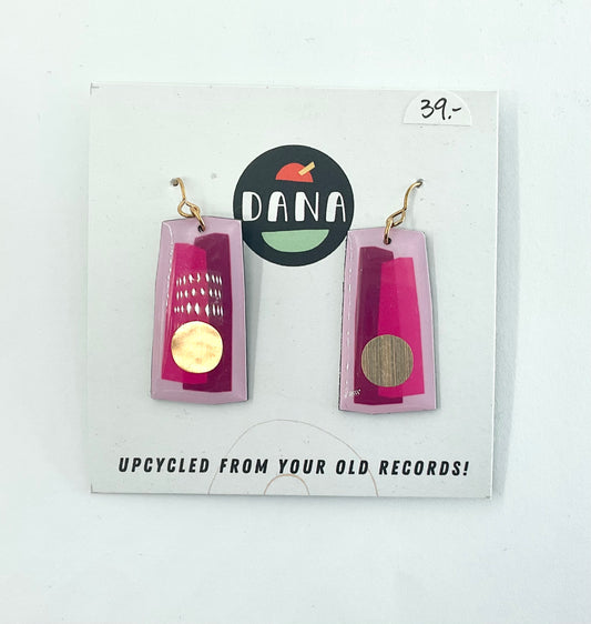 Dana Jewellery Narrow Gilli Earring Gold and Pink