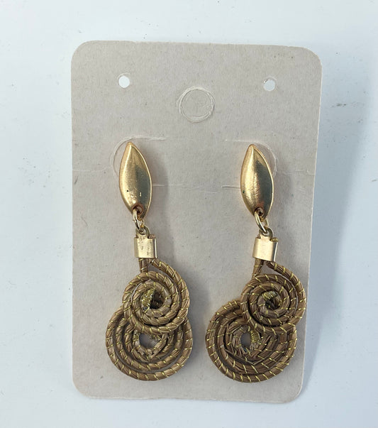 World Design Gold Grass Earrings