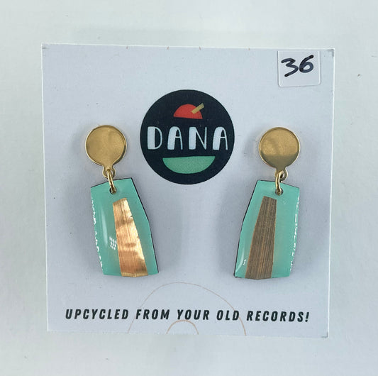 Dana Jewellery Ella earrings with metalic datails- Light green