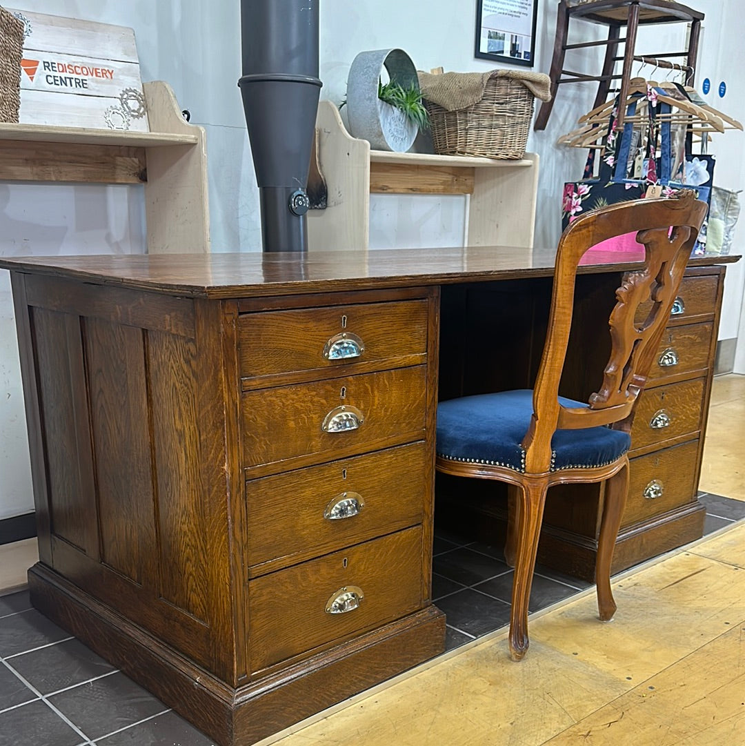 RDC Furniture Solid Oak Ministers Desk
