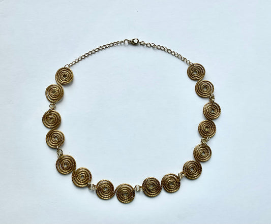 World Design Golden Grass Necklace