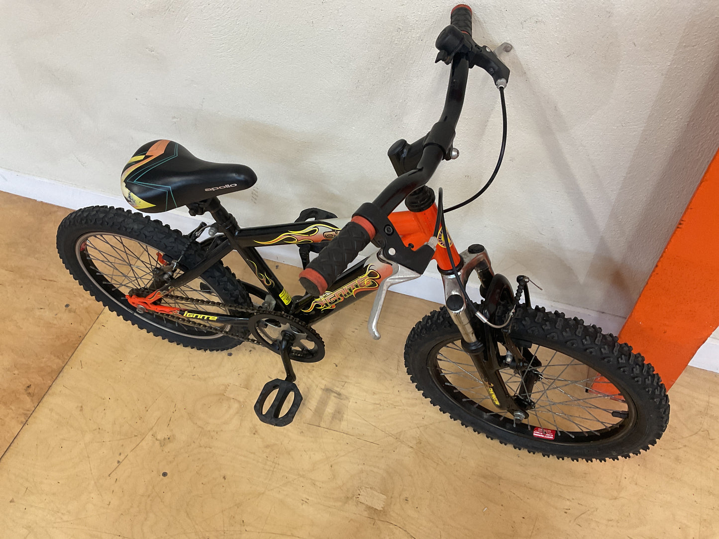 Ignite Charger 18”