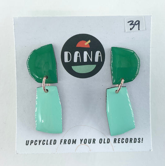 Dana Jewellery Minnie no. 1 earrings with metalic datails- Green