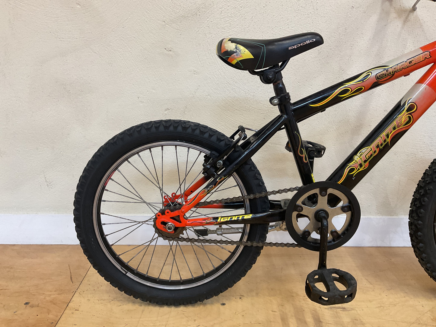 Ignite Charger 18”