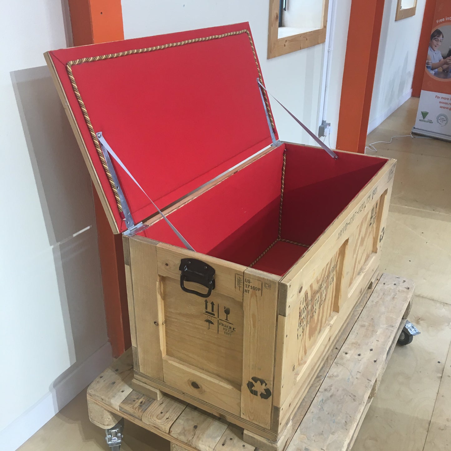 RDC Furniture Chest box