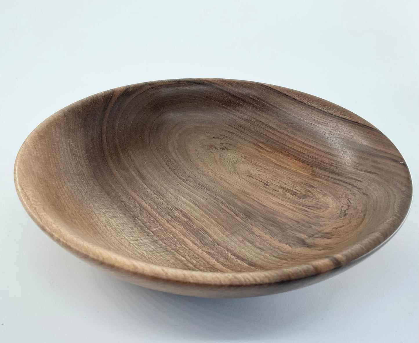 Small brown plates