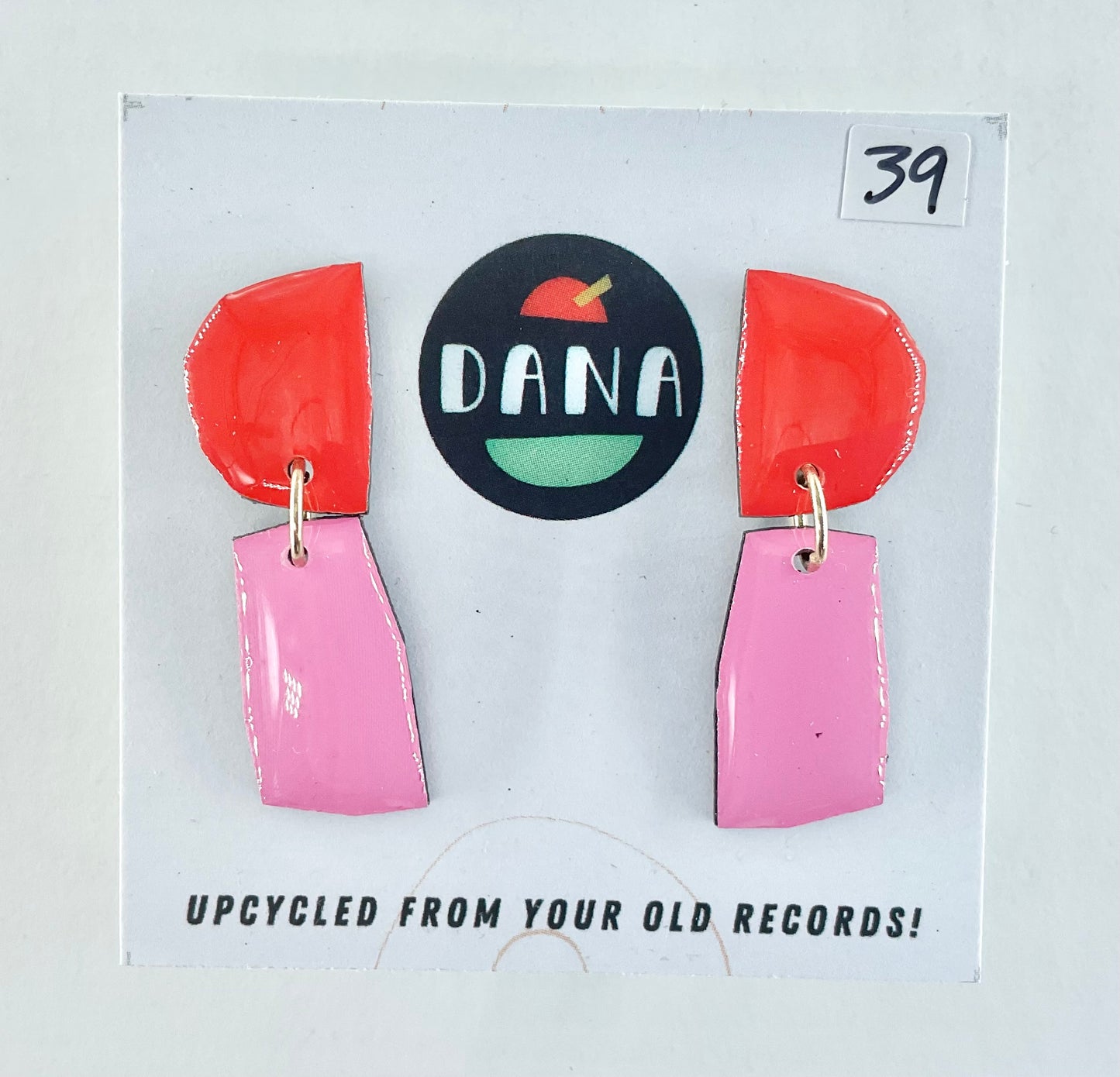 Dana Jewellery Minnie no.1 earrings with metalic datails- Red/pink