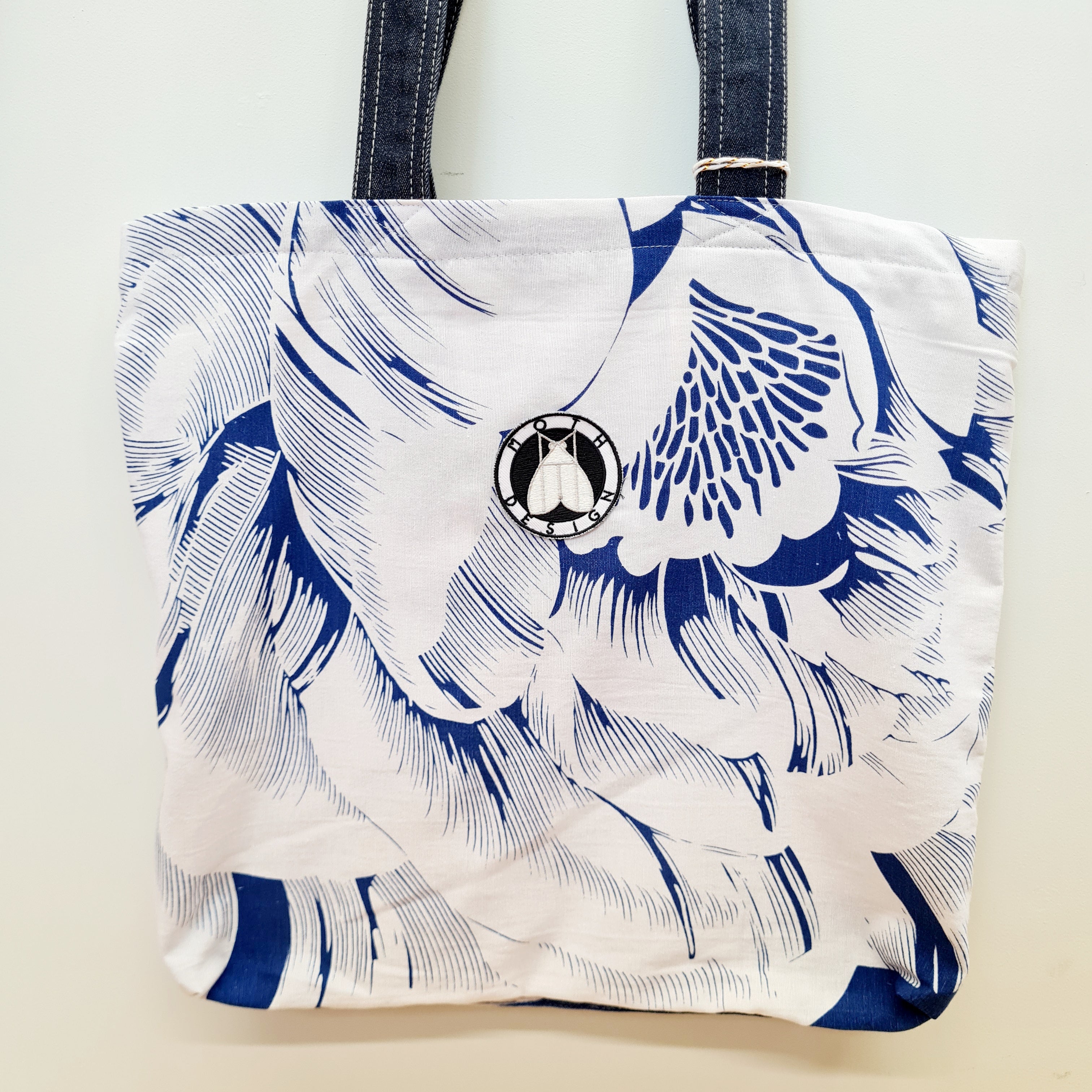 Mothdesign - Navy & White Floral Upcycled Tote Bag