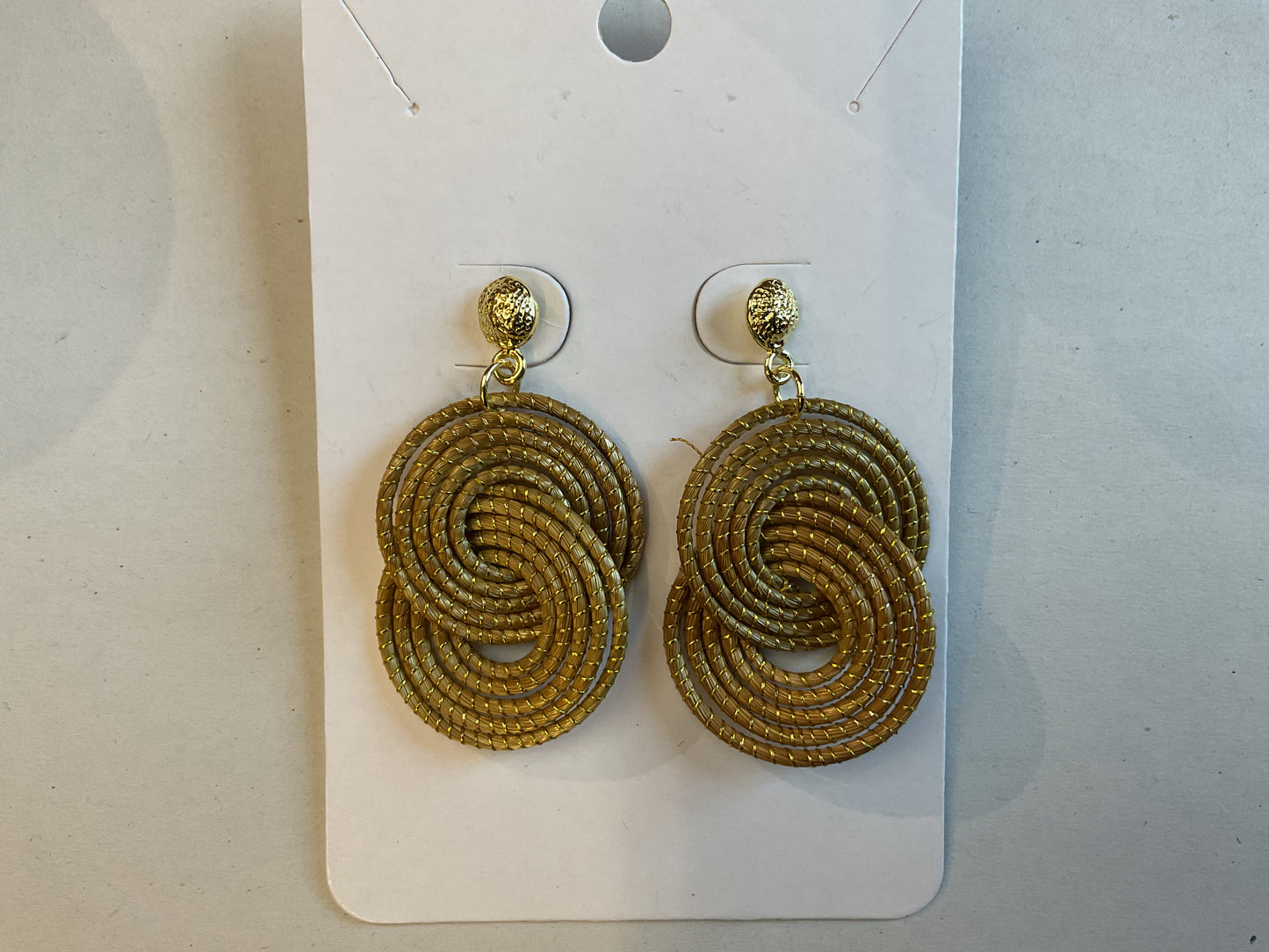 World Design Capim Dourado Gold Grass Earrings