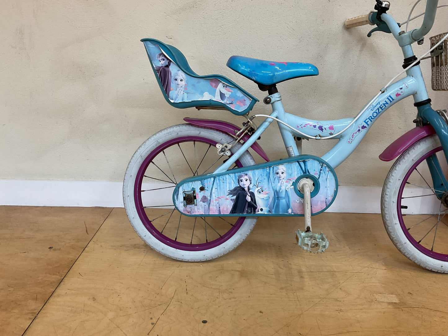 Frozen 2 Bike 16”