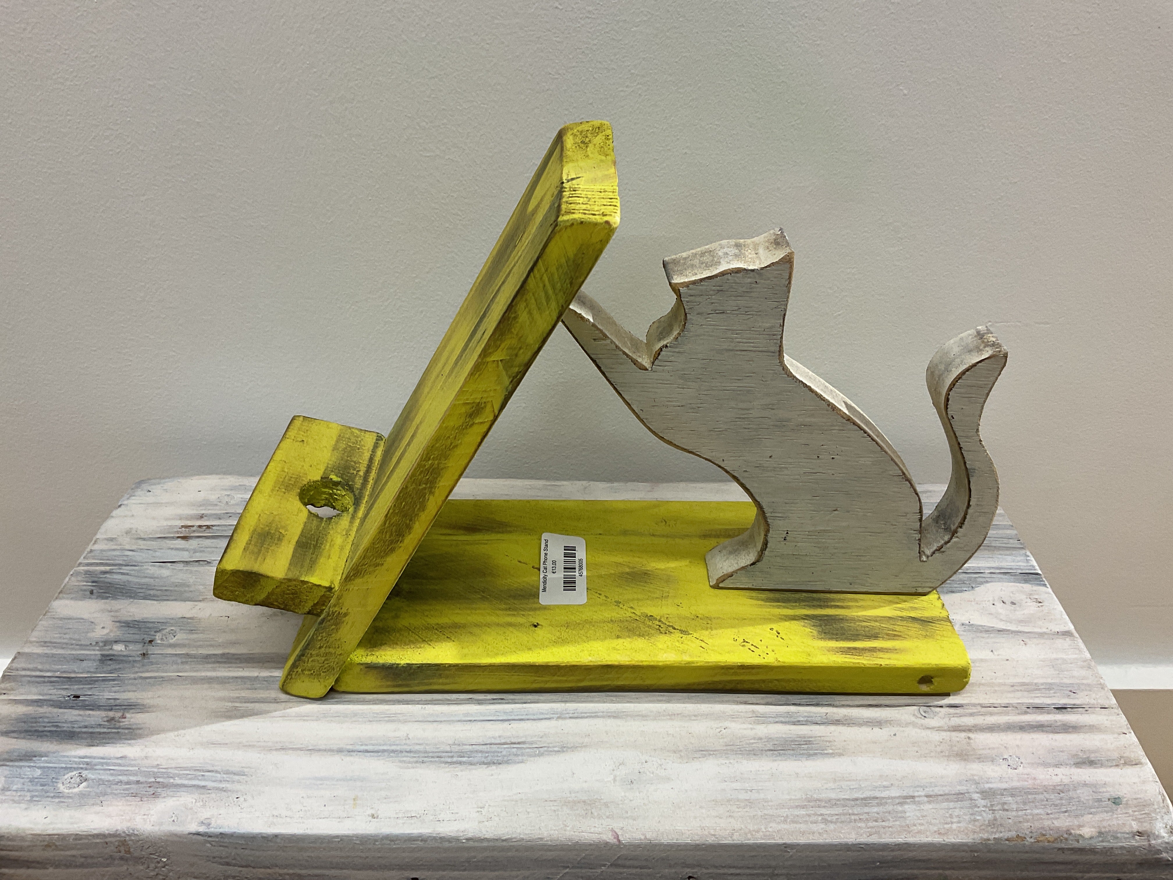 Mendicity - Cat Phone Stand