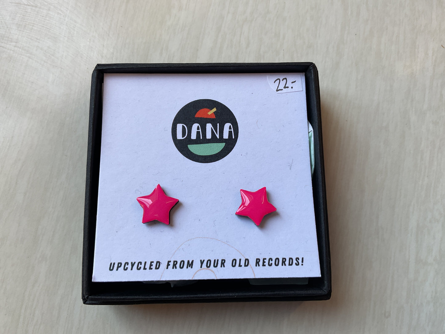 Dana Jewellery Star Pink Studs