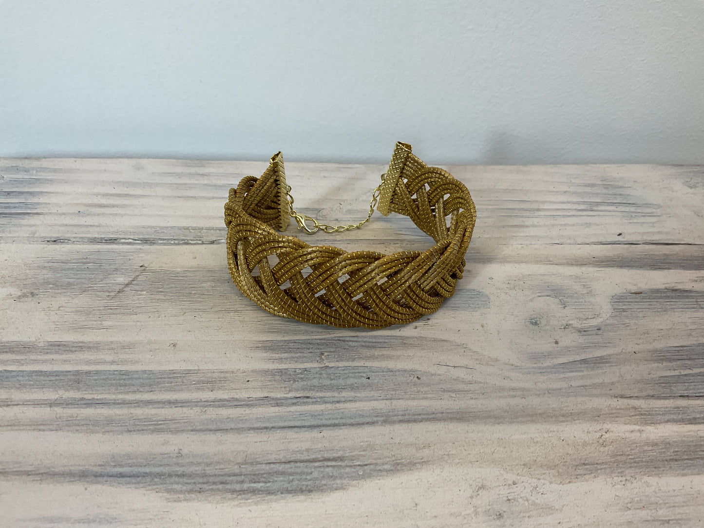 World Design Golden Bracelet