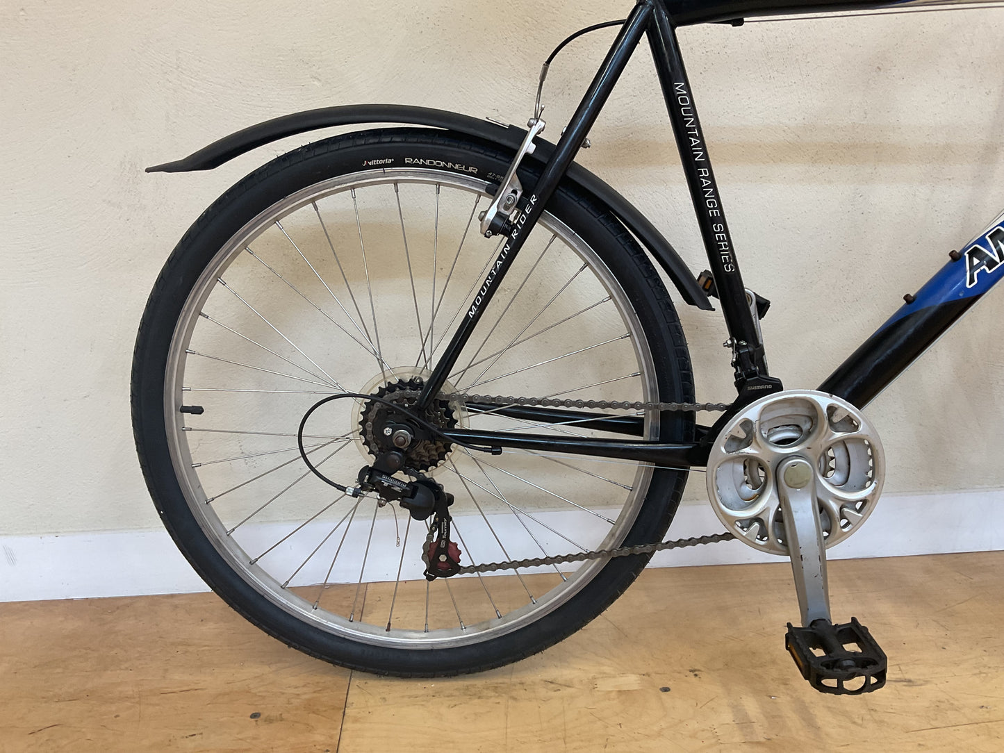 Amazon Eurotrek 26”