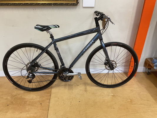 Trek valencia  28”