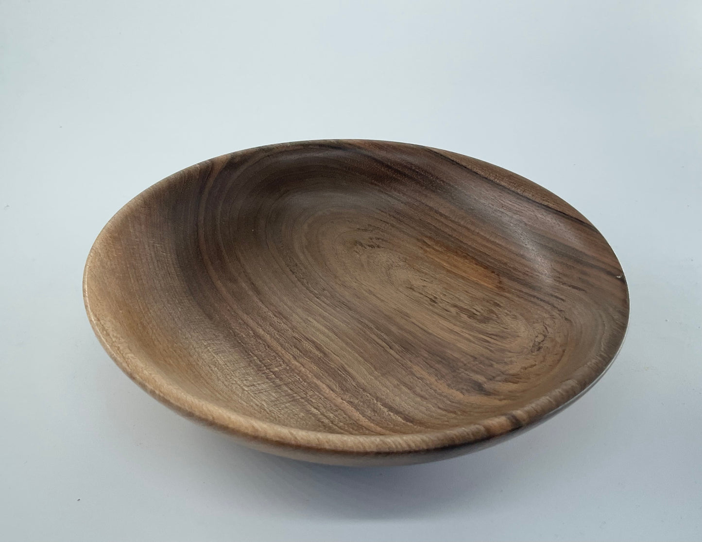 Small brown plates