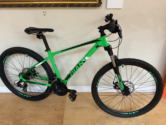 Giant ATX 27.5”