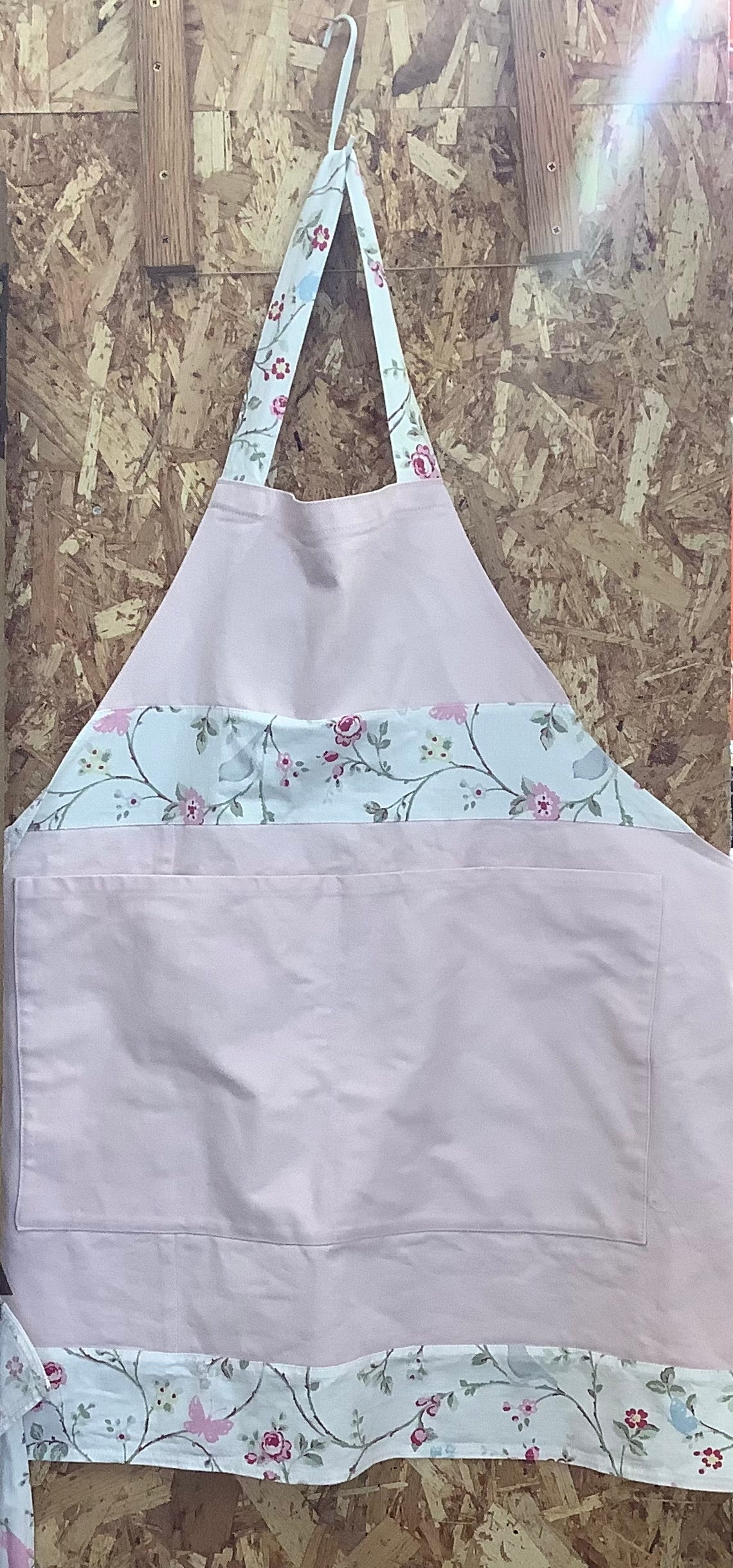Rediscover Fashion Aprons Pink Floral