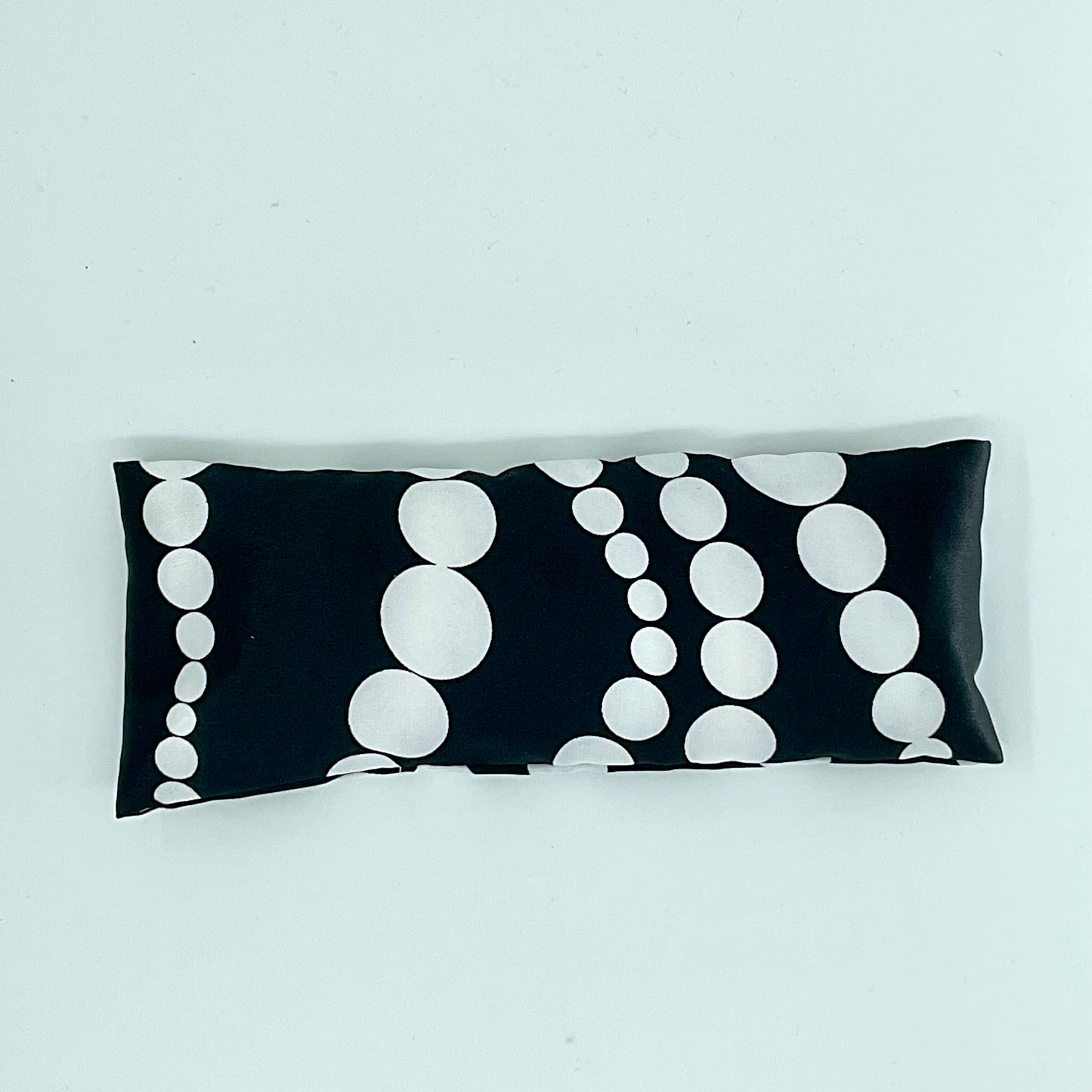 Rediscover Fashion - Silk Eye Cushion