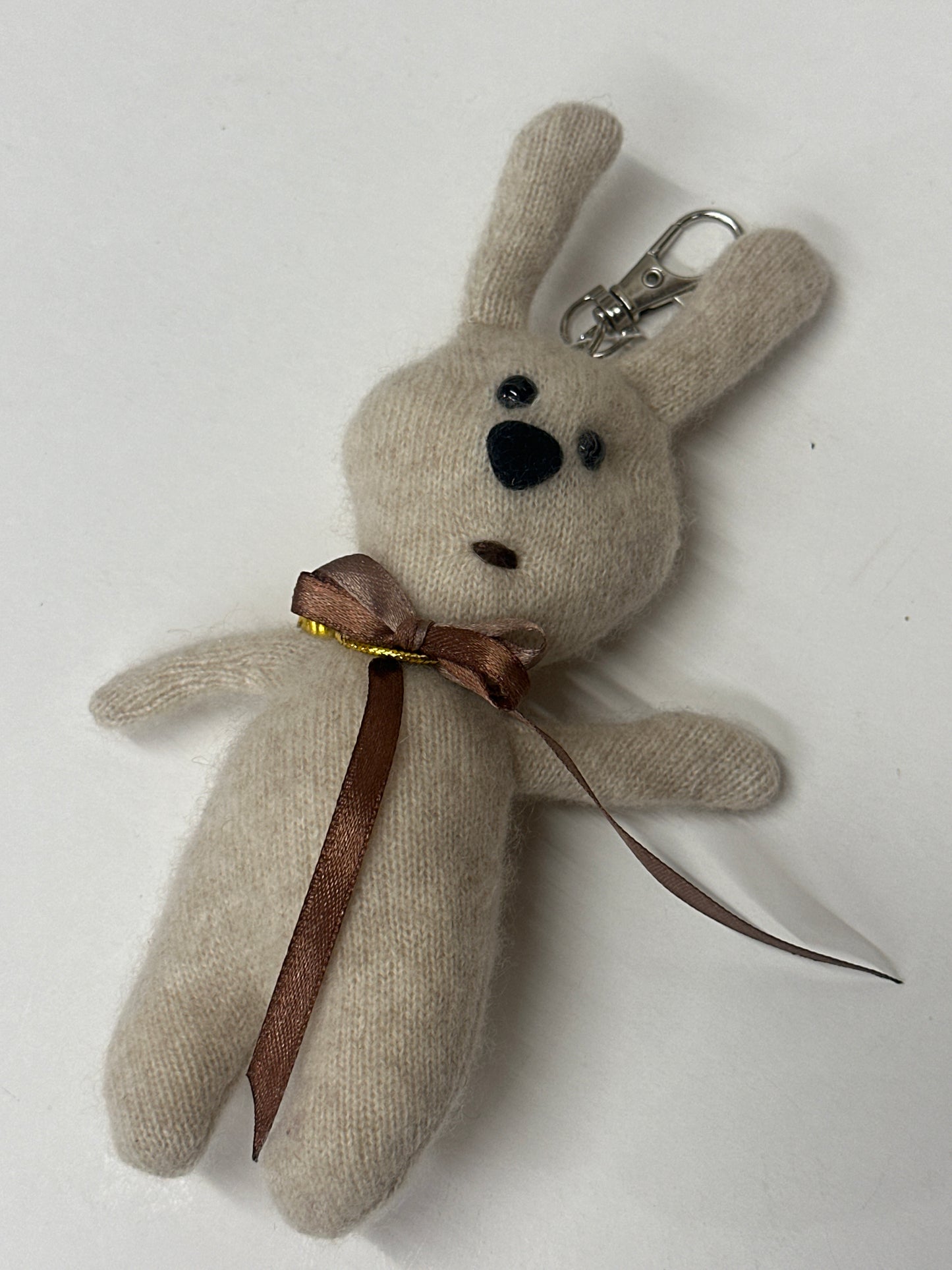 Hats & Flowers Cashmere bunny