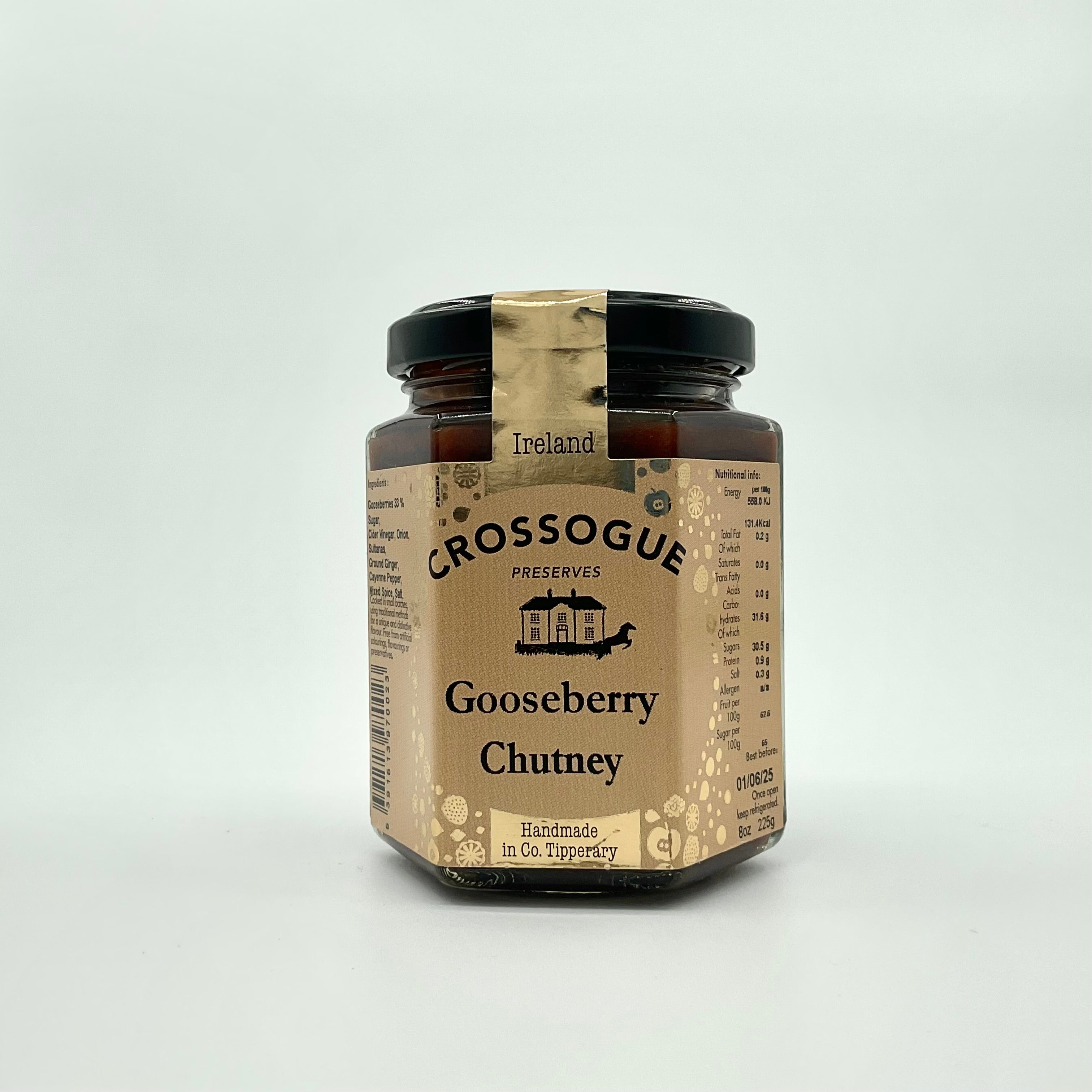 A jar of Crossogue Gooseberry Chutney with a label that includes the product name and a brief description, against a white background.