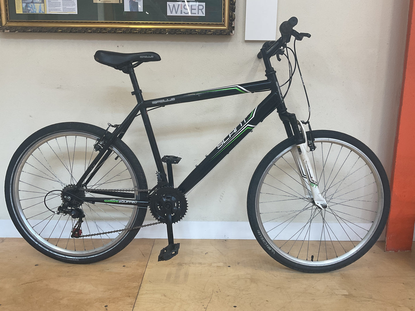Apollo Slant 26”