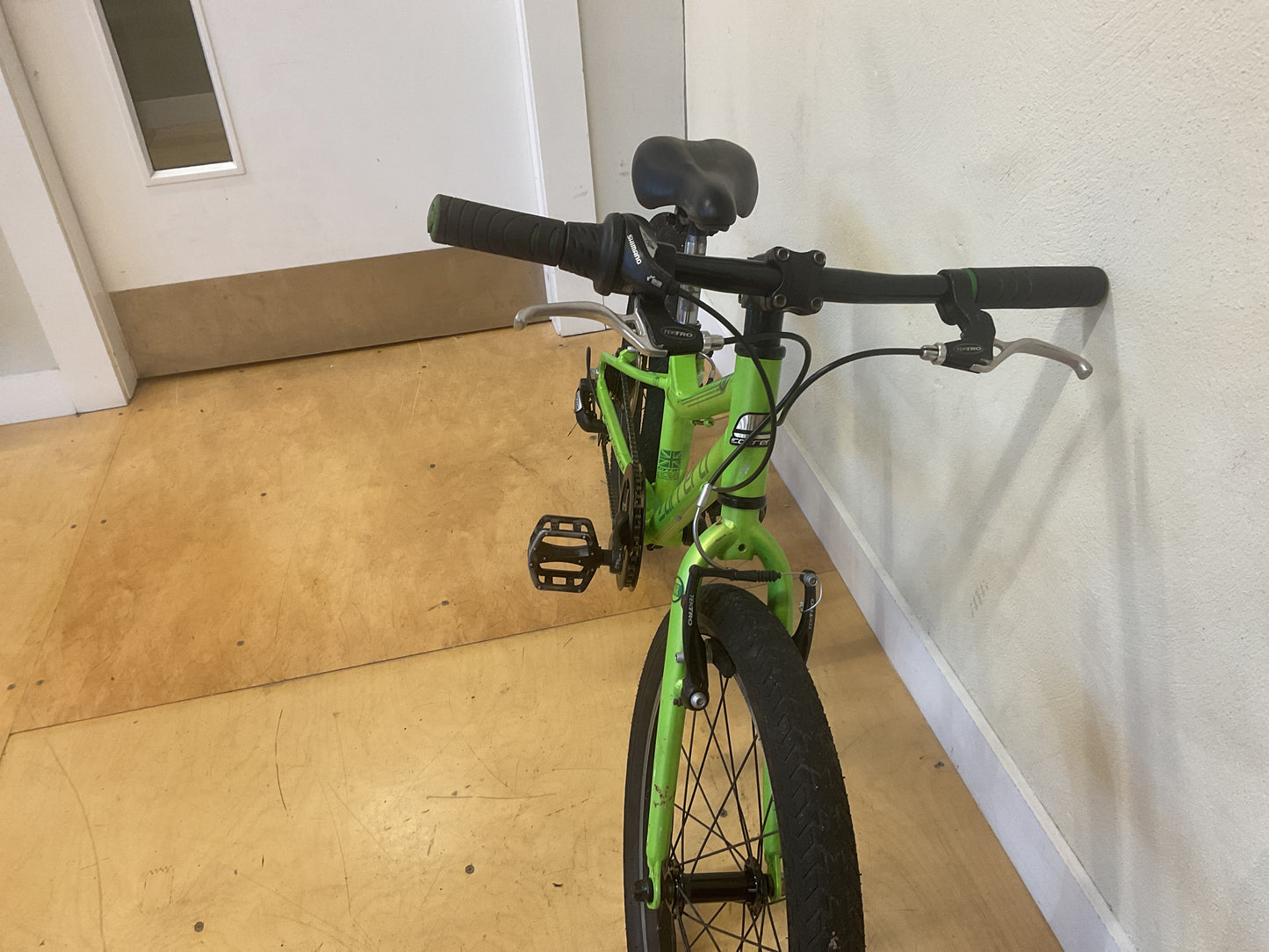 Green Carrera Avyss Jnr