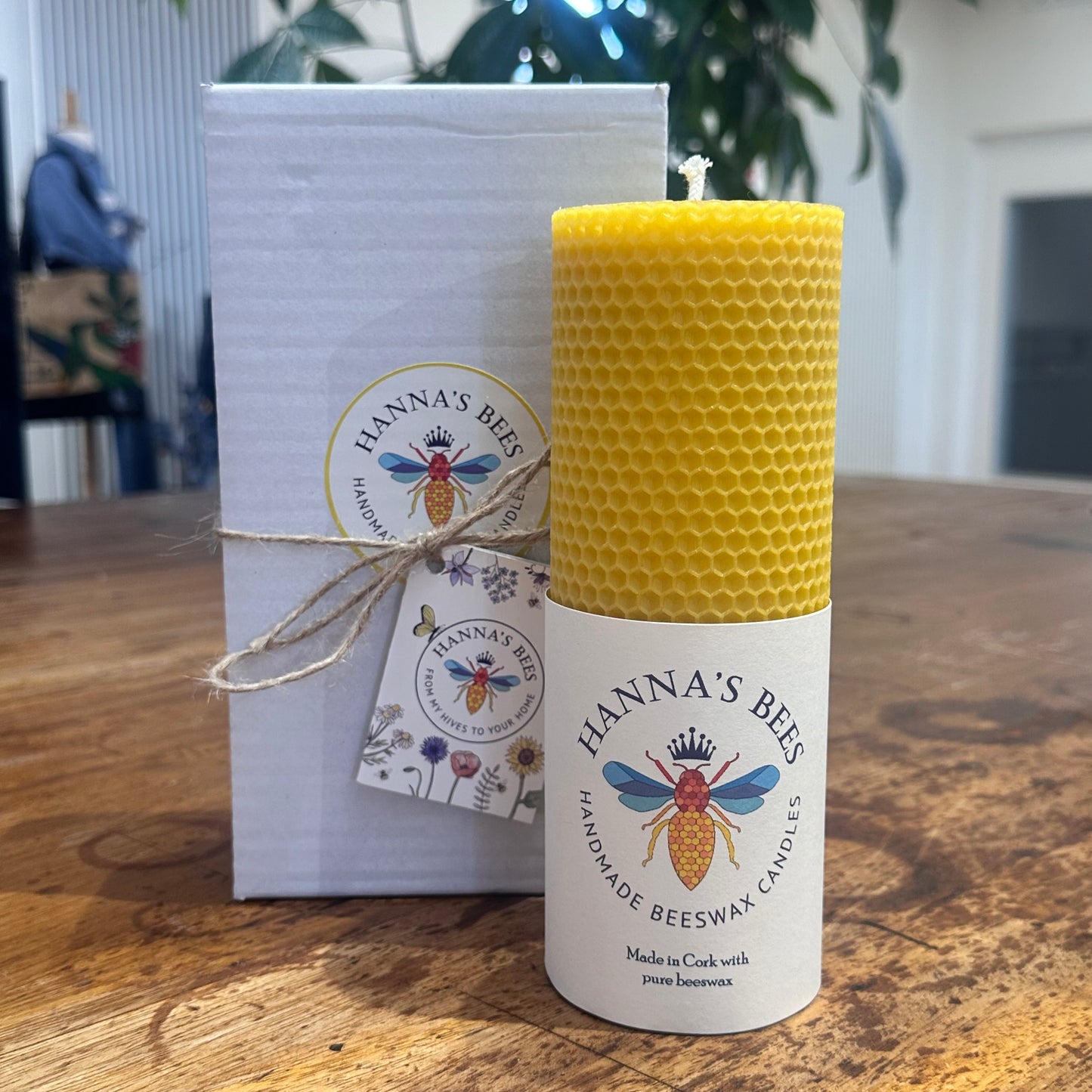 Hanna's Bees Beeswax Candle - Large