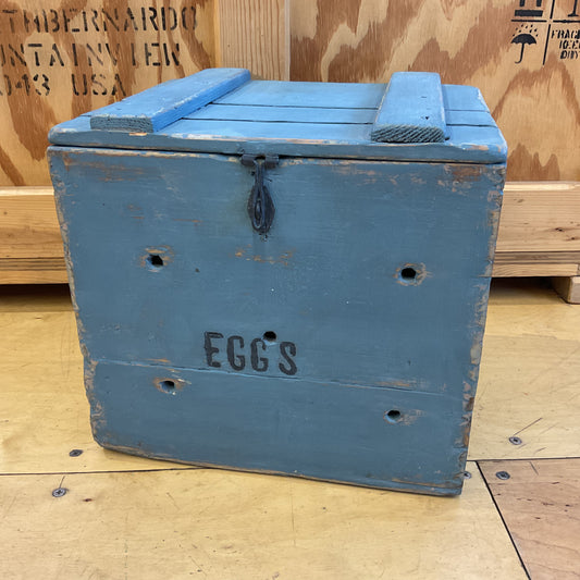 Monika’s Makes: Teal Blue Egg Box