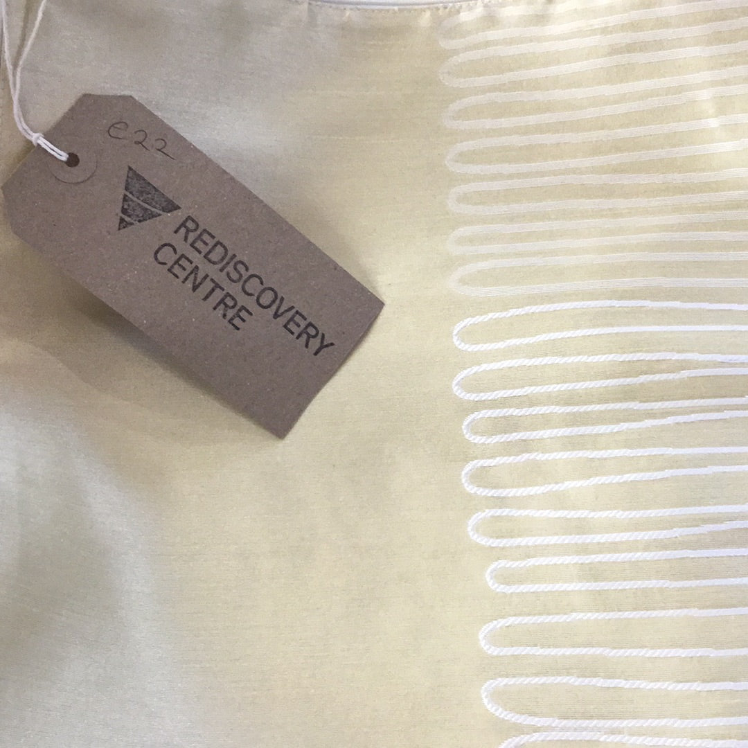 Rediscover Fashion - Table Runner